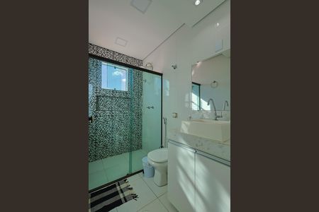 Casa à venda com 280m², 5 quartos e 10 vagas