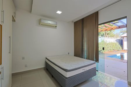 Casa à venda com 280m², 5 quartos e 10 vagas