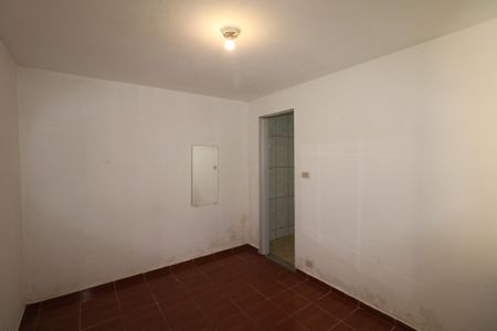 Quarto de casa para alugar com 1 quarto, 25m² em Piraporinha, Diadema