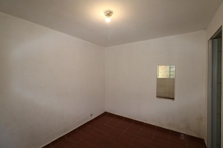 Quarto de casa para alugar com 1 quarto, 25m² em Piraporinha, Diadema
