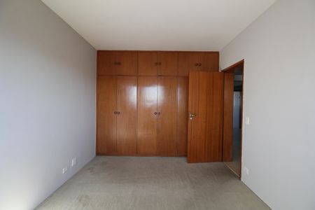 Apartamento para alugar com 234m², 3 quartos e 3 vagasQuarto 2