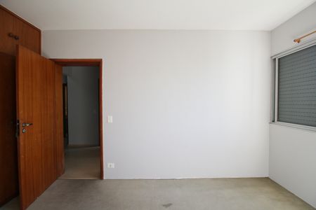 Apartamento para alugar com 234m², 3 quartos e 3 vagasQuarto 2