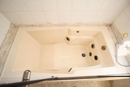 Apartamento para alugar com 234m², 3 quartos e 3 vagasBanheiro - Banheira