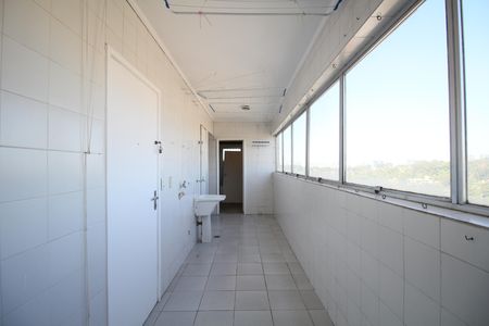 Apartamento para alugar com 234m², 3 quartos e 3 vagasÁrea de Serviço