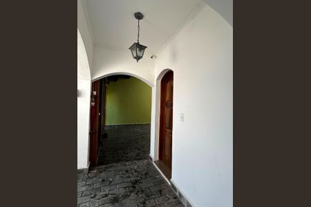 Área Externa de casa à venda com 4 quartos, 350m² em Pinheirinho, Santo André