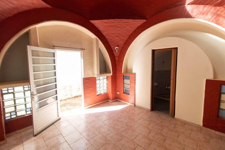 Casa à venda com 250m², 3 quartos e 2 vagas Casa à venda com 250m², 3 quartos e 2 vagasSUITE MASTER
