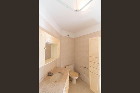 Casa à venda com 250m², 3 quartos e 2 vagas Casa à venda com 250m², 3 quartos e 2 vagasBANHEIRO DA SUITE 3