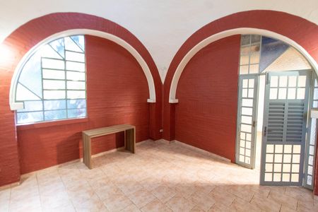 Casa à venda com 250m², 3 quartos e 2 vagas Casa à venda com 250m², 3 quartos e 2 vagasSALA