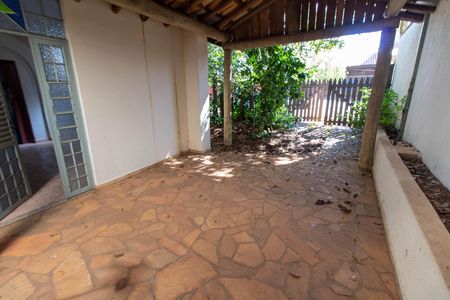 ÁREA EXTERNA FRENTE de casa à venda com 3 quartos, 250m² em Bosque de Barão Geraldo, Campinas
