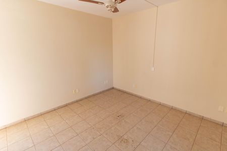 Casa à venda com 250m², 3 quartos e 2 vagas Casa à venda com 250m², 3 quartos e 2 vagasSUITE 3