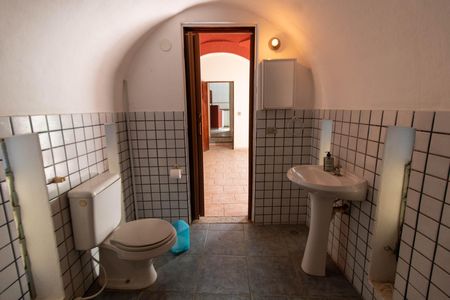 Casa à venda com 250m², 3 quartos e 2 vagas Casa à venda com 250m², 3 quartos e 2 vagasBANHEIRO DA SUITE MASTER