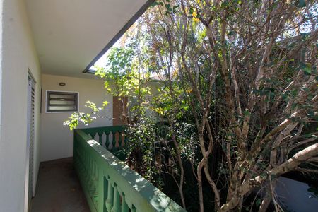 Casa à venda com 250m², 3 quartos e 2 vagas Casa à venda com 250m², 3 quartos e 2 vagasVISTA DA SACADA DA SUITE 2