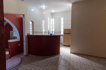 Casa à venda com 250m², 3 quartos e 2 vagas Casa à venda com 250m², 3 quartos e 2 vagasCOZINHA