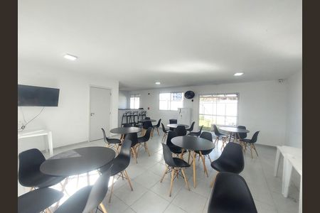 Apartamento para alugar com 38m², 2 quartos e sem vaga Apartamento para alugar com 38m², 2 quartos e sem vagaÁrea comum - Salão de festas