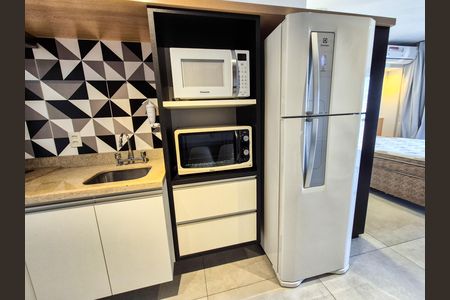 Cozinha de kitnet/studio para alugar com 1 quarto, 30m² em Santa Ifigênia, São Paulo