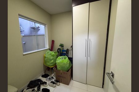 Casa de condomínio à venda com 360m², 4 quartos e 2 vagasQuarto de Serviço