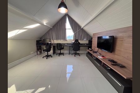 Casa de condomínio à venda com 360m², 4 quartos e 2 vagasSuíte 4