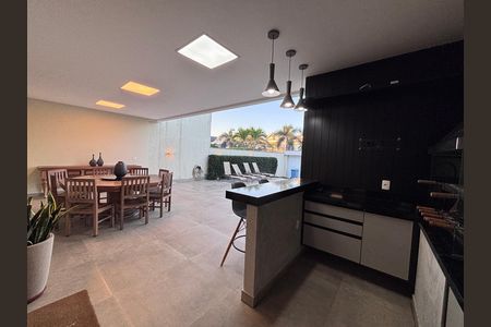 Casa de condomínio à venda com 360m², 4 quartos e 2 vagasÁrea externa