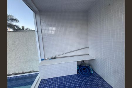 Casa de condomínio à venda com 360m², 4 quartos e 2 vagasÁrea externa