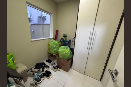 Casa de condomínio à venda com 360m², 4 quartos e 2 vagasQuarto de Serviço