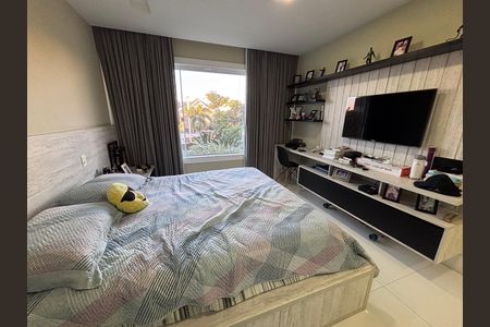 Casa de condomínio à venda com 360m², 4 quartos e 2 vagasSuíte 2