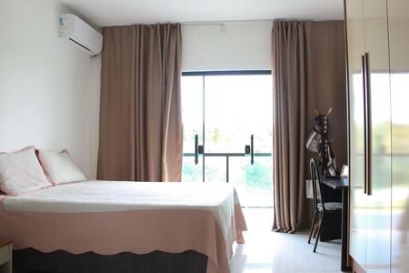 Casa para alugar com 4 quartos, 150m² em Colinas do Peró, Cabo Frio
