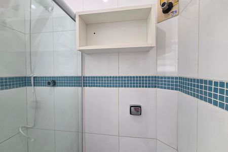 Banheiro de kitnet/studio para alugar com 1 quarto, 30m² em Canto do Forte, Praia Grande