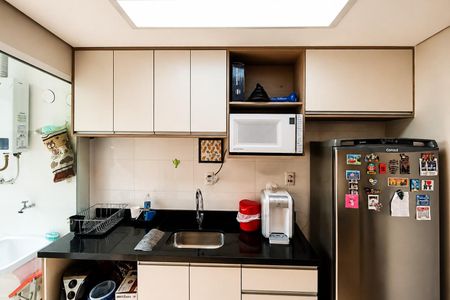 Cozinha de apartamento para alugar com 2 quartos, 51m² em Bela Vista, São Paulo