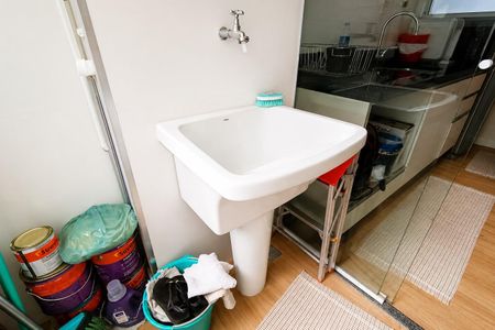 Área de Serviço de apartamento para alugar com 2 quartos, 51m² em Bela Vista, São Paulo