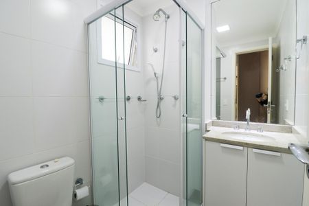 Apartamento para alugar com 62m², 2 quartos e 1 vaga Apartamento para alugar com 62m², 2 quartos e 1 vagaBanheiro da Suíte