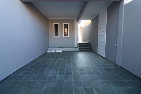 Casa para alugar com 114m², 3 quartos e 4 vagasGaragem