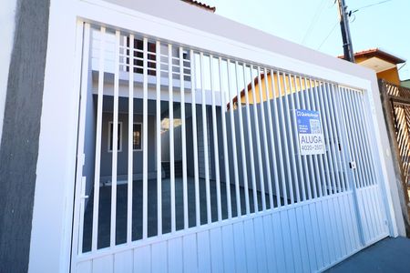 Fachada de casa para alugar com 3 quartos, 114m² em Santo Antônio, Osasco