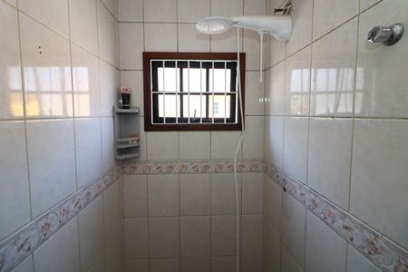 Casa para alugar com 114m², 3 quartos e 4 vagasBanheiro 2