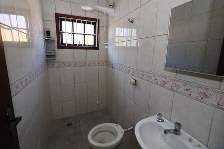 Casa para alugar com 114m², 3 quartos e 4 vagasBanheiro 2