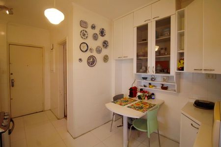 Apartamento à venda com 120m², 3 quartos e 1 vaga