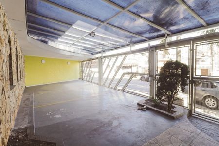 Garagem de casa para alugar com 4 quartos, 154m² em Santana, São Paulo
