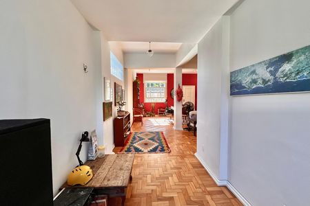 Apartamento para alugar com 120m², 3 quartos e 2 vagas Apartamento para alugar com 120m², 3 quartos e 2 vagasSala