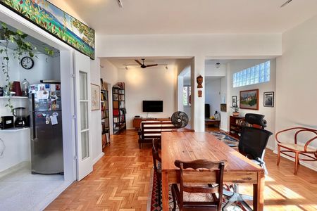 Apartamento para alugar com 120m², 3 quartos e 2 vagas Apartamento para alugar com 120m², 3 quartos e 2 vagasSala