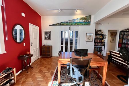 Apartamento para alugar com 120m², 3 quartos e 2 vagas Apartamento para alugar com 120m², 3 quartos e 2 vagasSala