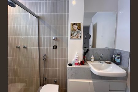 Apartamento para alugar com 120m², 3 quartos e 2 vagas Apartamento para alugar com 120m², 3 quartos e 2 vagasBanheiro da Suíte