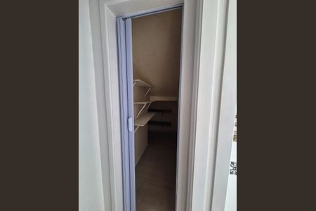 Casa de Condomínio para alugar com 5 quartos, 300m² em Taquara, Rio de Janeiro