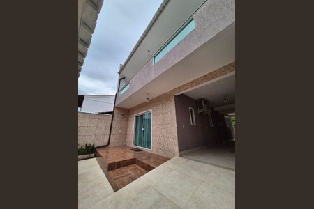 Casa de condomínio para alugar com 300m², 5 quartos e 4 vagas