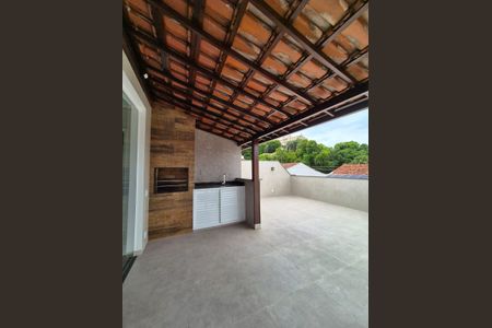 Casa de condomínio para alugar com 300m², 5 quartos e 4 vagas