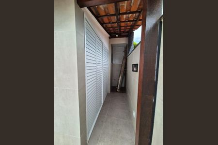 Casa de Condomínio para alugar com 5 quartos, 300m² em Taquara, Rio de Janeiro
