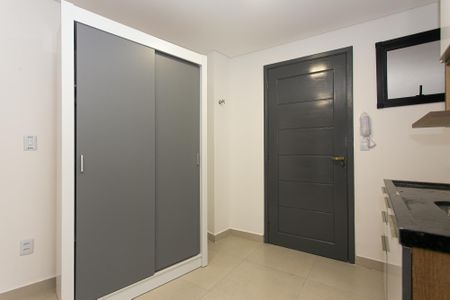 Studio para alugar com 20m², 1 quarto e sem vaga Studio para alugar com 20m², 1 quarto e sem vagaStudio