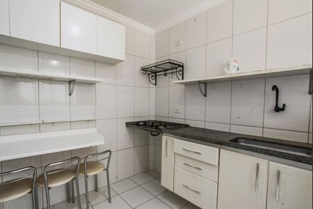 Apartamento para alugar com 50m², 2 quartos e 1 vaga Apartamento para alugar com 50m², 2 quartos e 1 vagaCozinha e Área de Serviço