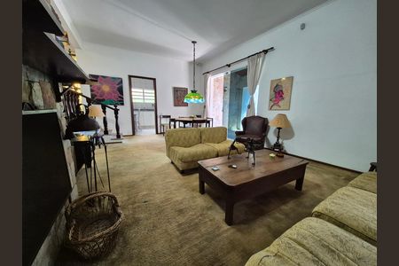 Casa para alugar com 3 quartos, 236m² em Fazenda Morumbi, São Paulo