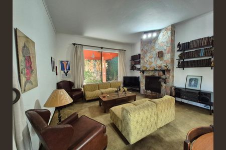 Casa para alugar com 3 quartos, 236m² em Fazenda Morumbi, São Paulo