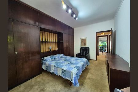 Casa para alugar com 3 quartos, 236m² em Fazenda Morumbi, São Paulo