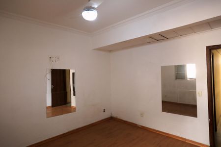 Quarto de casa à venda com 4 quartos, 406m² em Renascença, Belo Horizonte